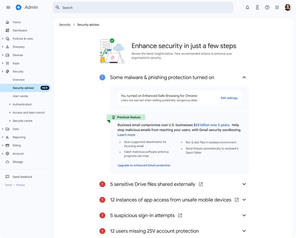 Facilita la configuración de seguridad con la ayuda de la Consola del Administrador y Security Advisor.