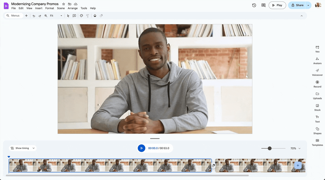 Edición de Video con la ayuda de la transcripción en Google Vids para cortar las muletillas del orador.
